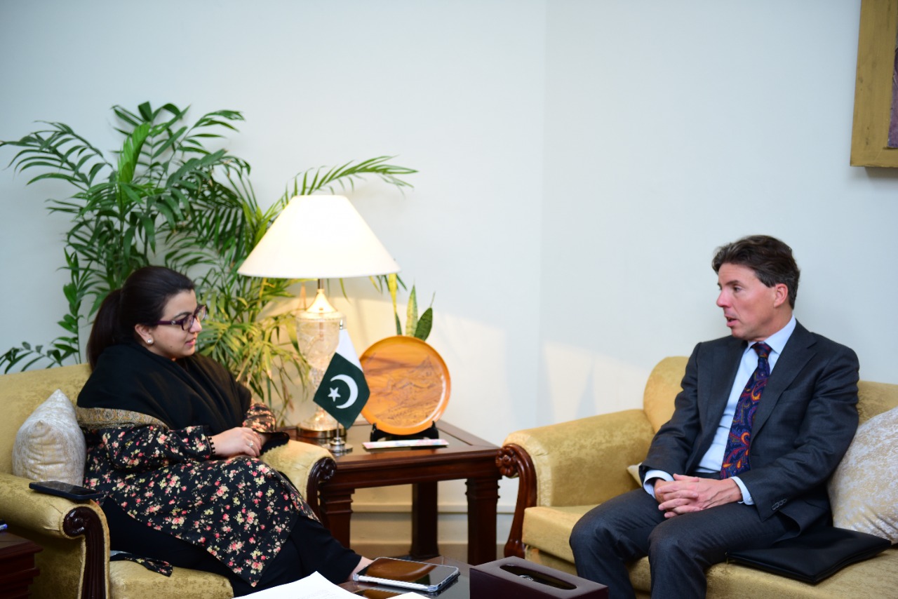 SAPM Shaza Fatima Khawaja met with the Ambassador of Argentina to Pakistan Mr. Leopoldo Fransisco Sahores where she congratulated Argentina on a great victory in the FIFA World Cup. Discussion took place on possible bilateral football competitions between the countries and their benefits.